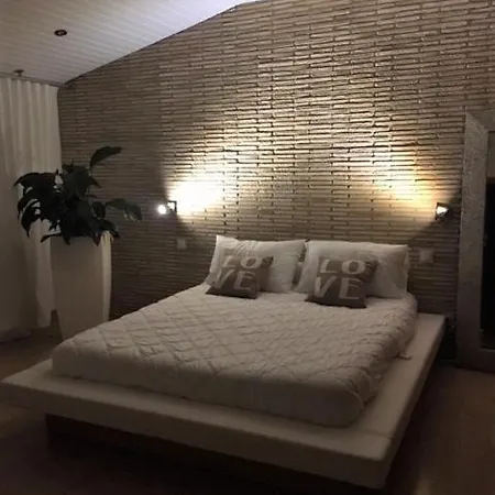 Obidos Lagoon Refuge 포즈도아렐로