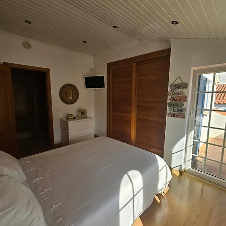 Obidos Lagoon Refuge 포즈도아렐로